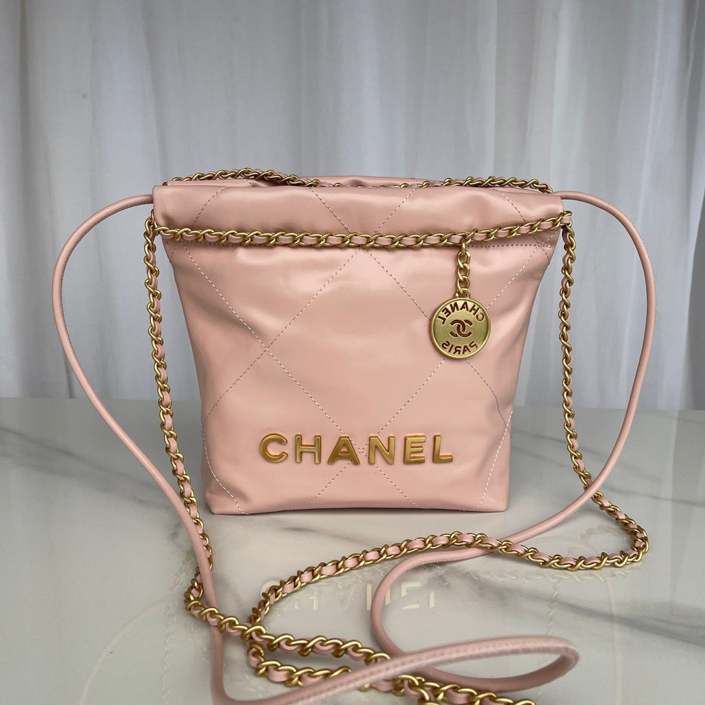 Chanel 22 Bag
