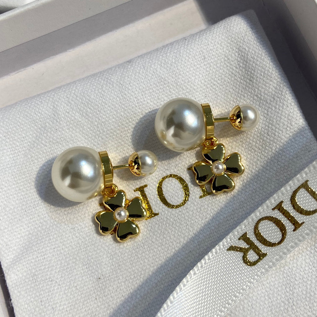 Dior Clove Earrings